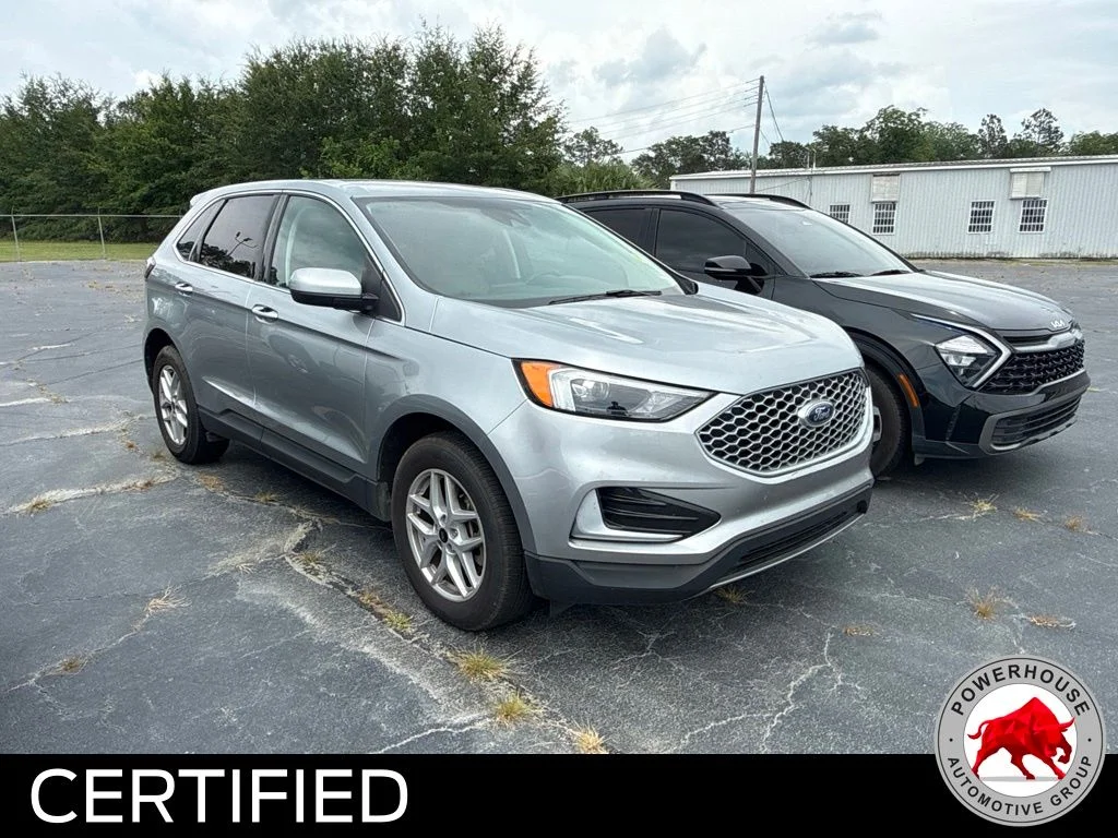 Used 2024 Silver Ford SEL image 1