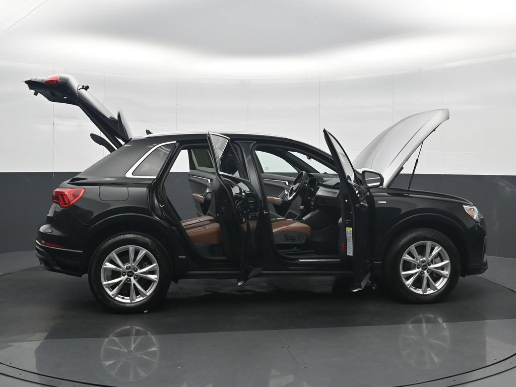 Used 2025 Black Audi Premium image 37