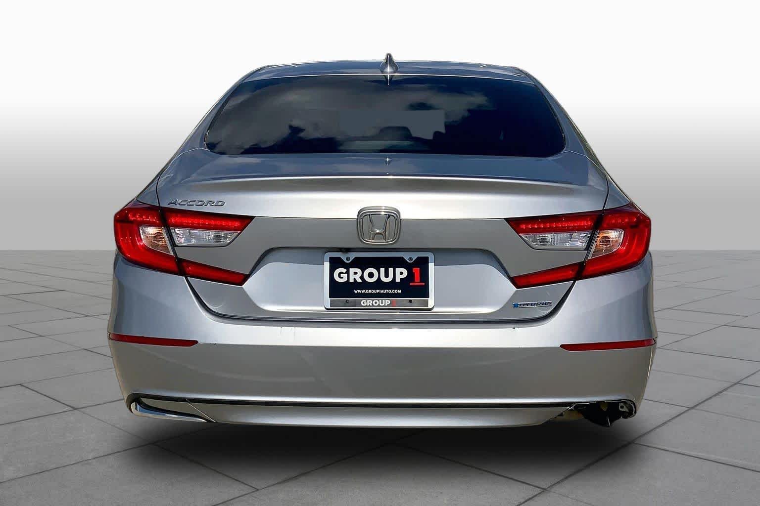 Used 2019 Lunar Silver Metallic Honda EX-L image 5