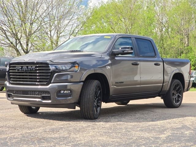 New 2026 Granite Crystal Metallic Clear-Coat Exterior Paint RAM Laramie image 36