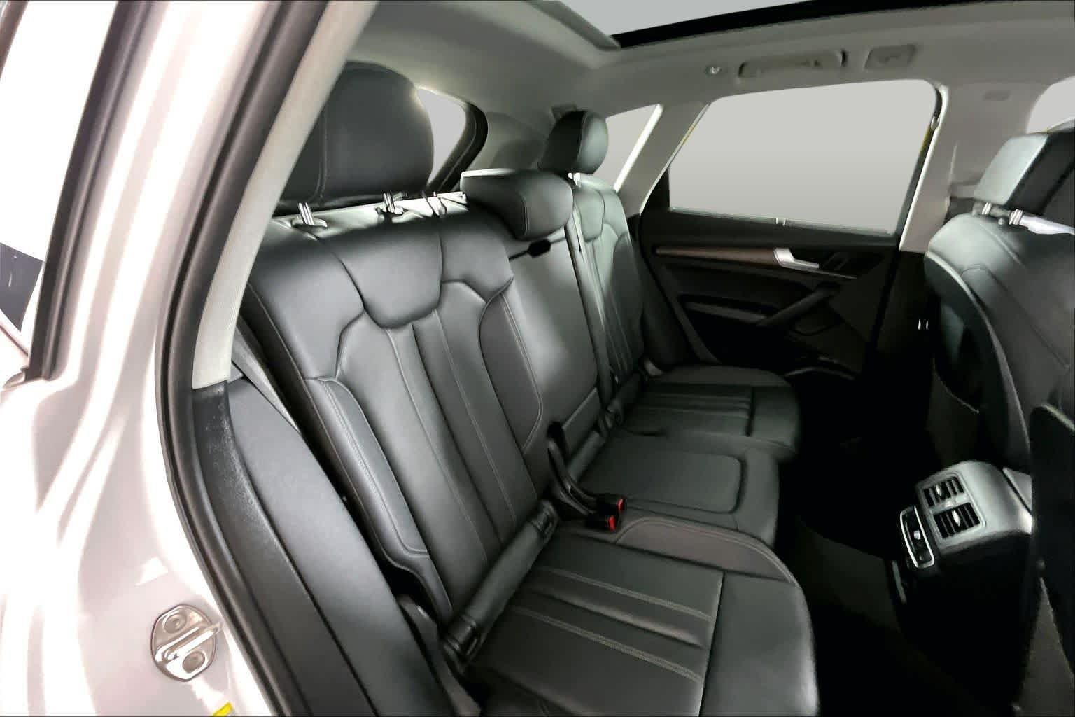 Used 2023 Glacier White Metallic Audi S line Prestige image 19
