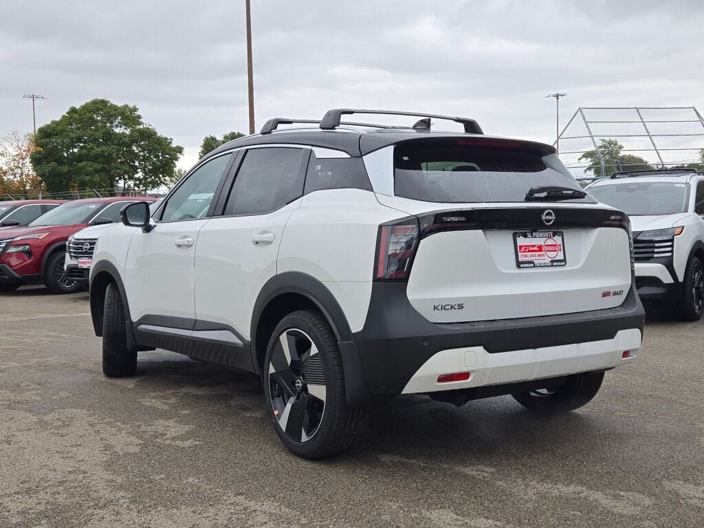 New 2026 White Nissan SR image 13