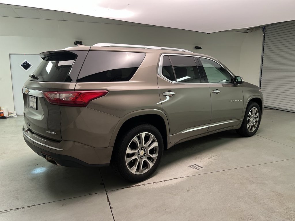 Used 2020 STONE GRAY METALLIC Chevrolet Premier image 8