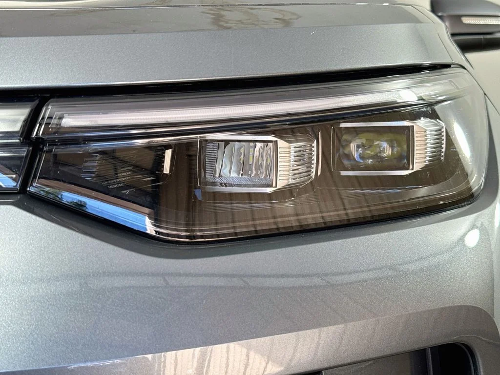 Used 2025 Gray Volkswagen 2.0T S image 36