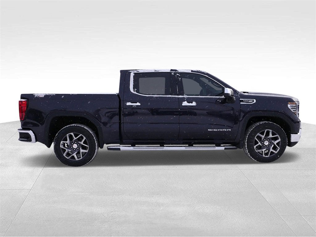 Used 2022 GMC Sierra 1500 SLT with VIN 3GTUUDED6NG638569 for sale in Inver Grove Heights, Minnesota