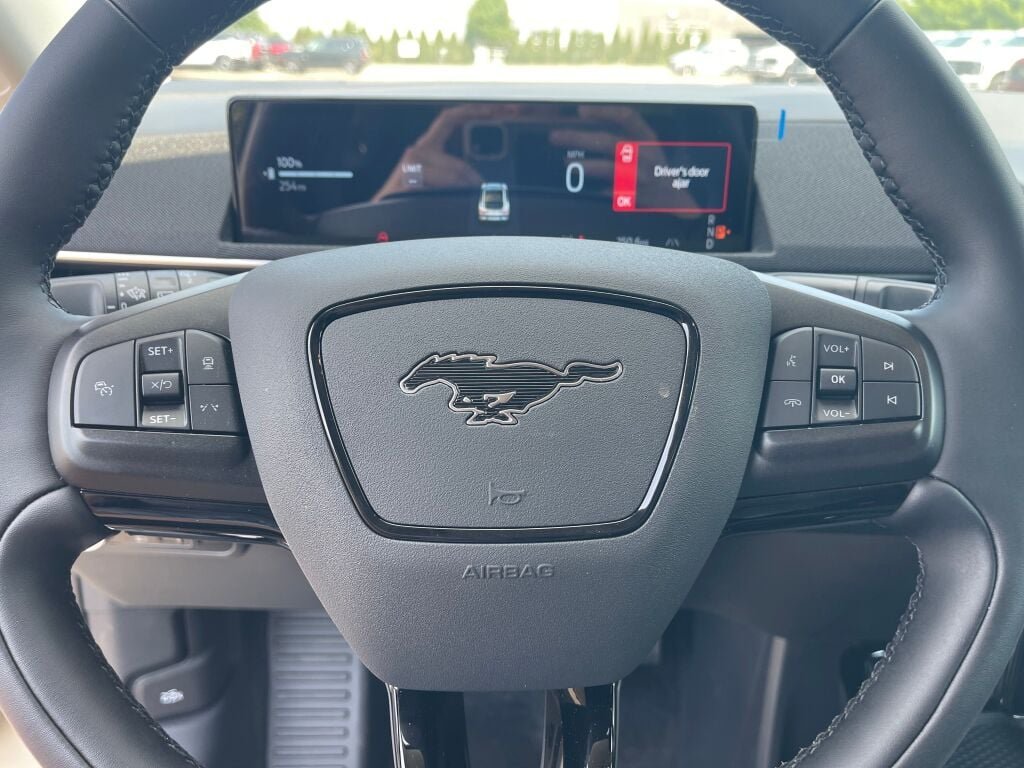 New 2026 Desert Sand Ford Select image 15