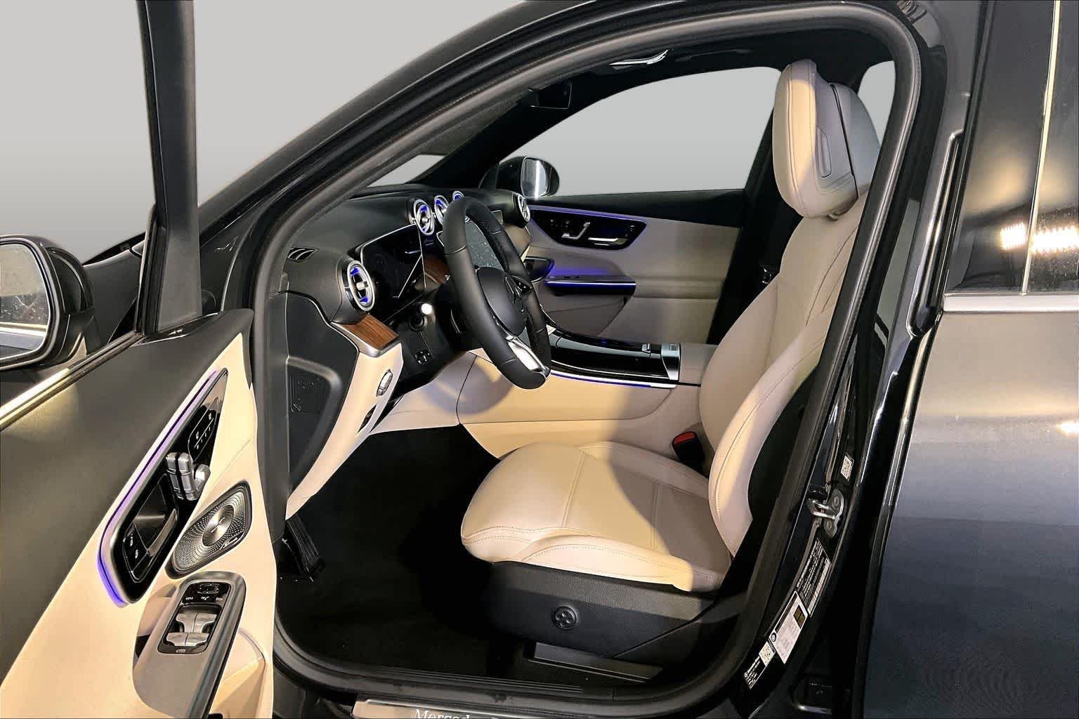 New 2026 Graphite Grey Metallic Mercedes-Benz GLC 300 image 13
