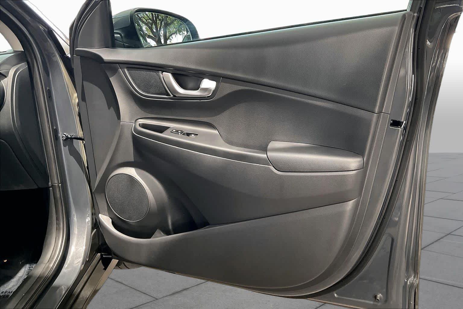 Used 2023 Ecotronic Gray Hyundai SEL image 23