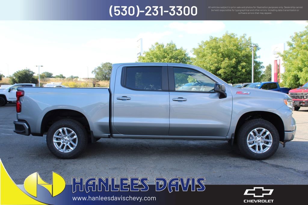 New 2026 Sterling Gray Metallic Chevrolet RST image 6