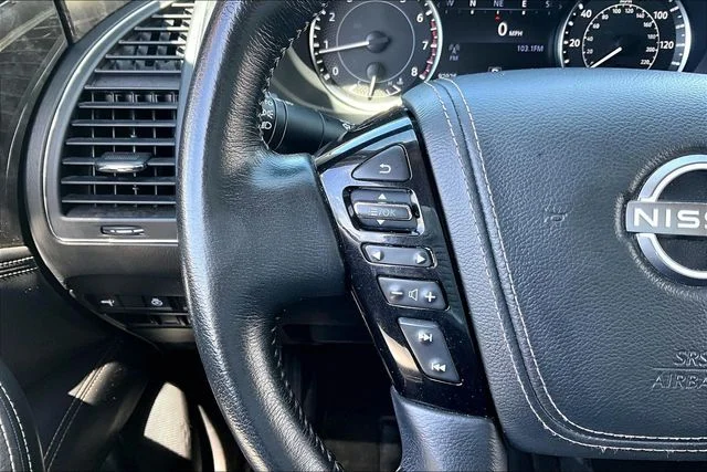Used 2023 Gray Nissan Platinum image 10