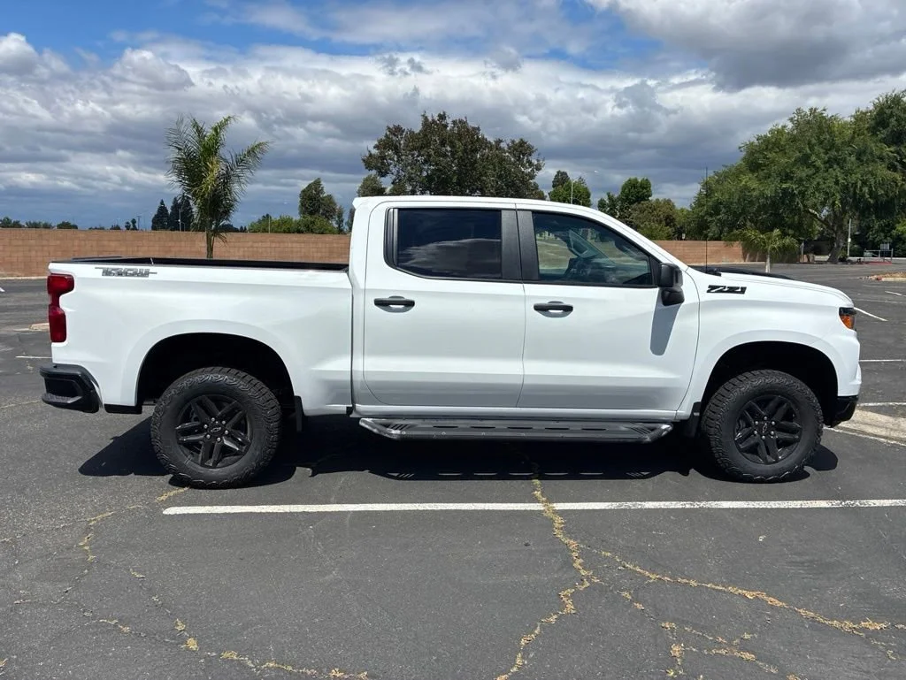 New 2026 Summit White Chevrolet Custom Trail Boss image 2