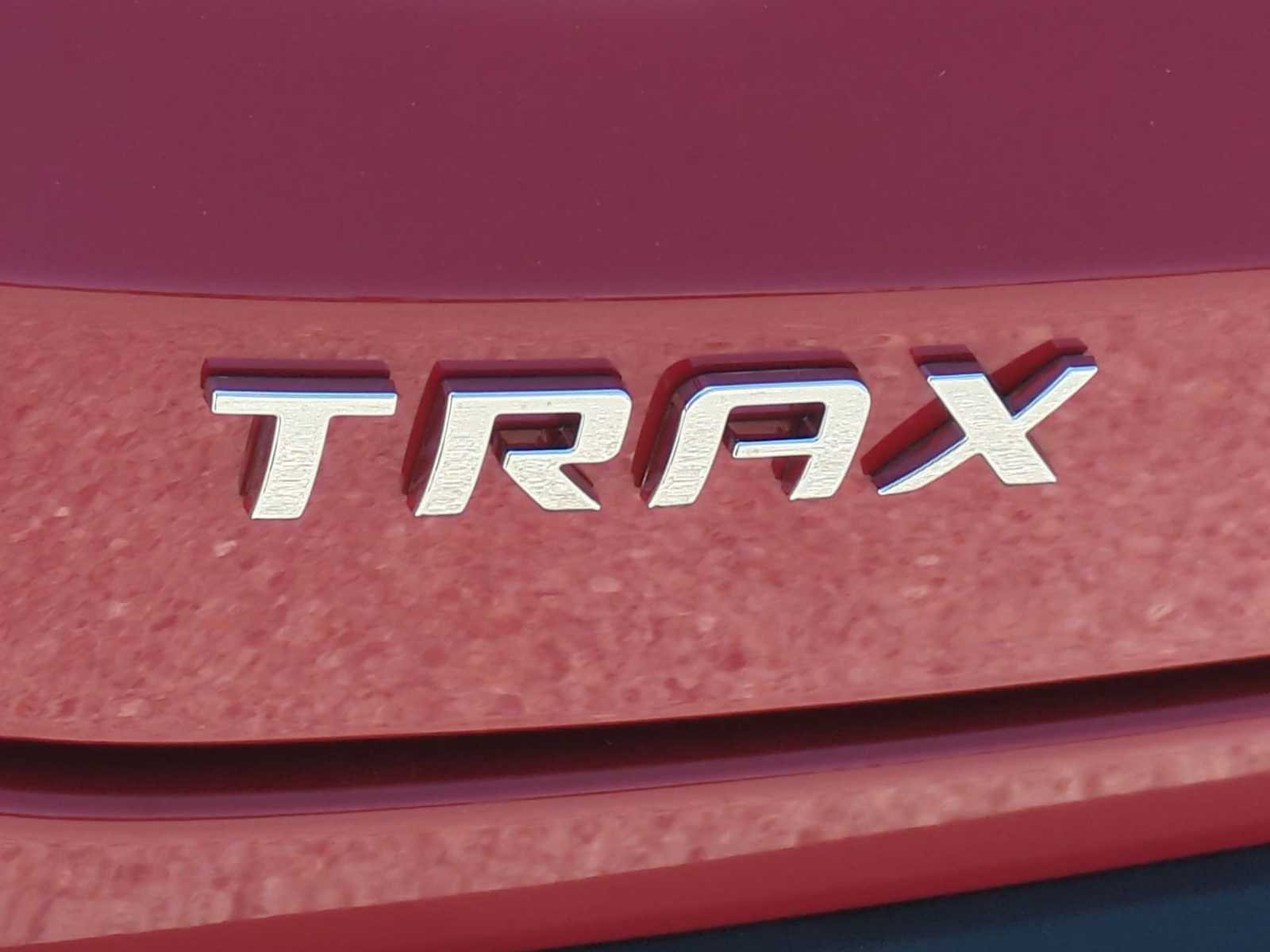 2026 Chevrolet Trax LT - Photo 9