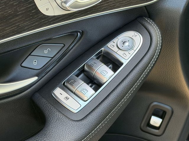 Certified Used 2022 Gray Mercedes-Benz GLC 300 image 16