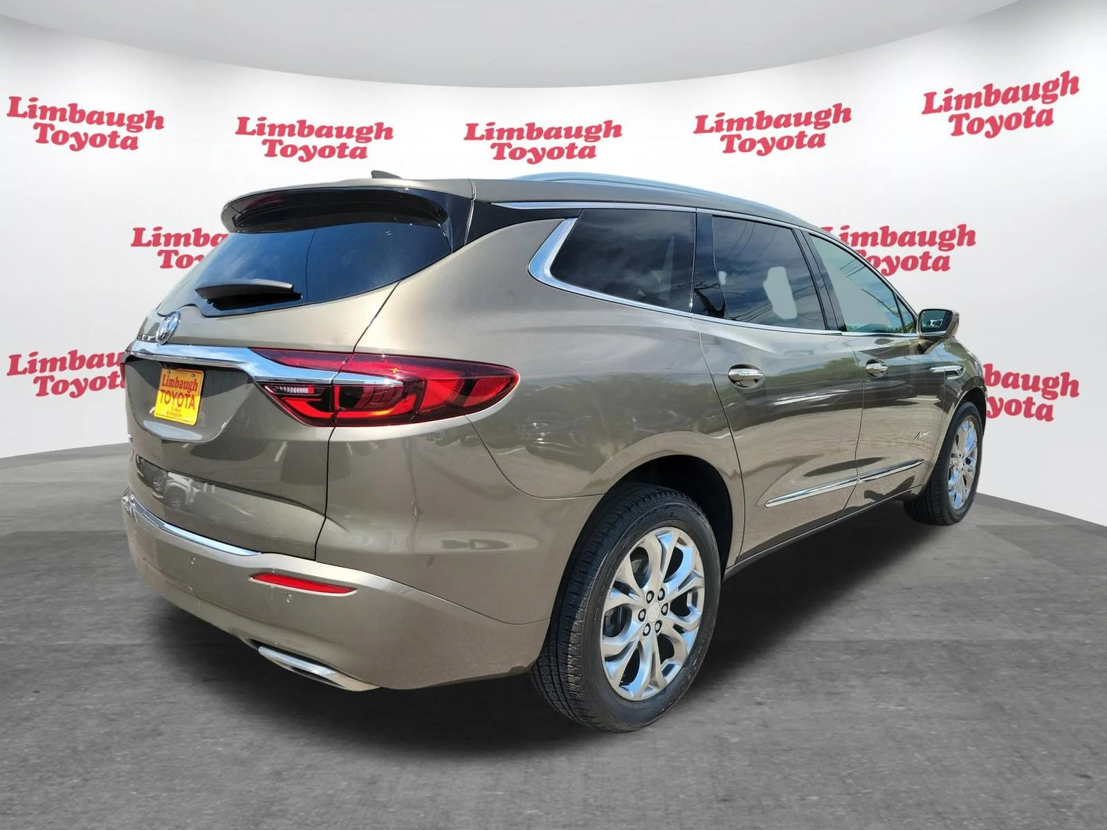 Used 2020 Champagne Gold Metallic Buick Avenir image 26