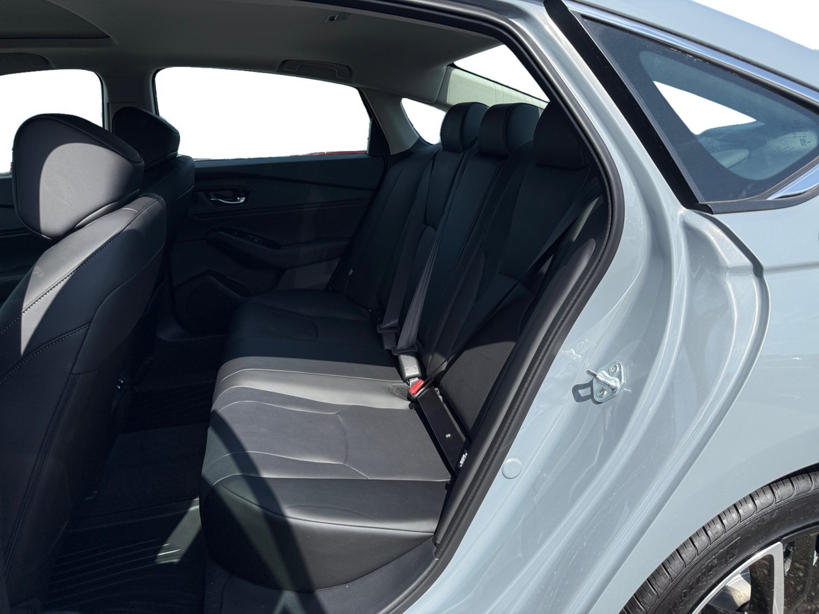 New 2026 Urban Gray Pearl Honda Touring image 16