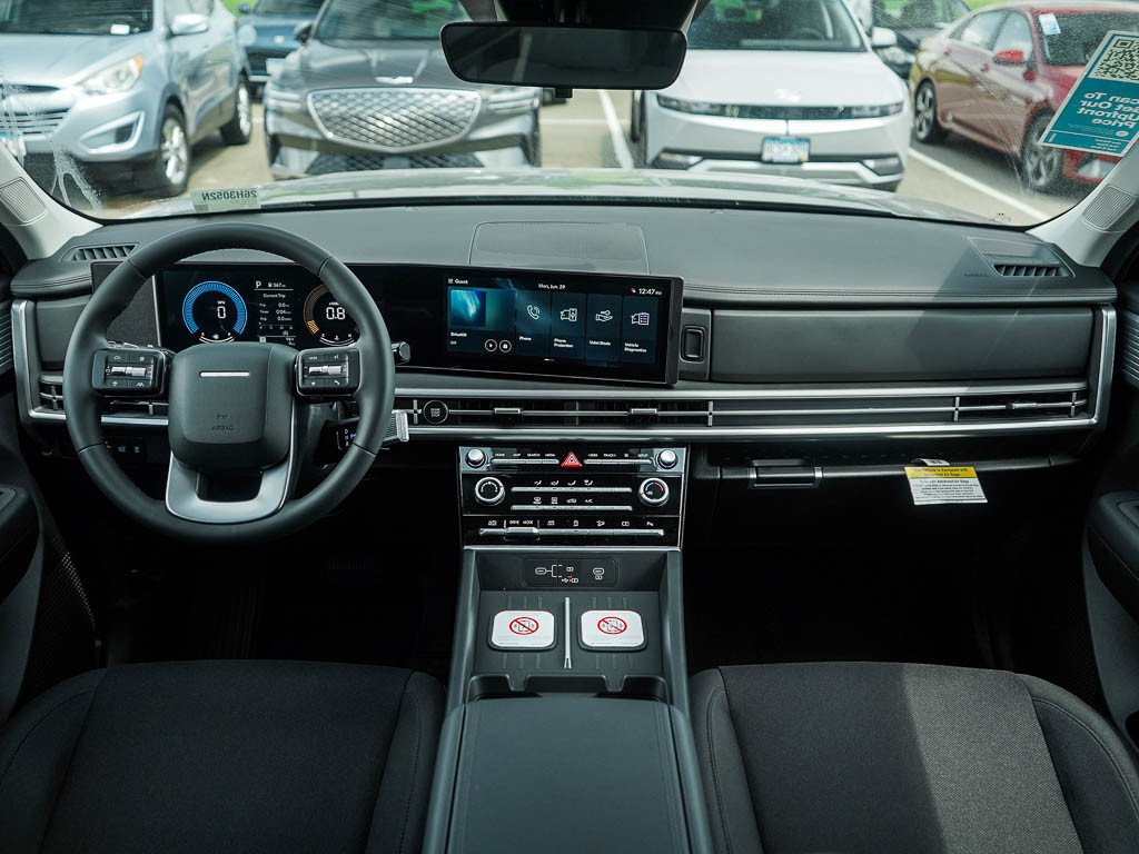 New 2026 Phantom Black Hyundai SE AWD image 15