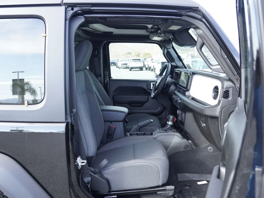 New 2026 Black Clear-Coat Exterior Paint Jeep Sport S image 27