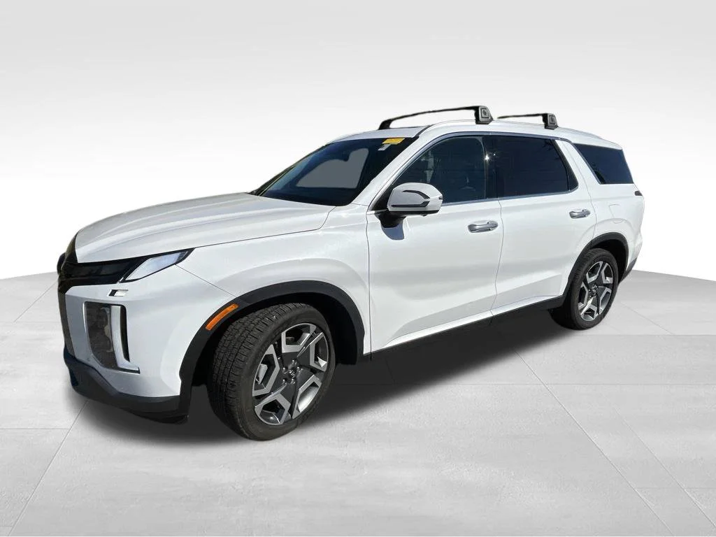 Used 2023 White Hyundai SEL image 40