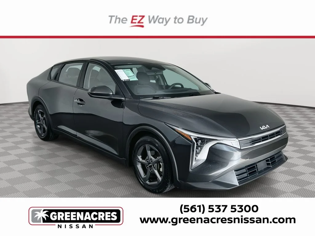 2025 Kia K4 LXS