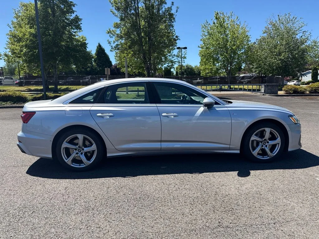 Used 2024 Florett Silver Metallic Audi S line 55 Premium Plus image 8