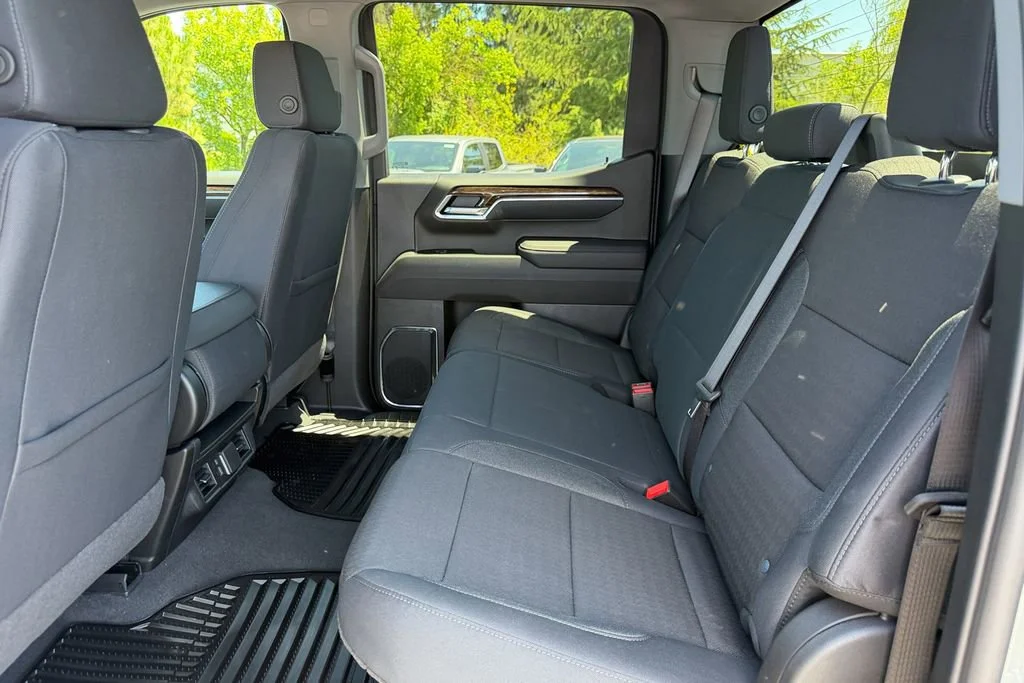New 2026 Sterling Metallic GMC SLE image 25