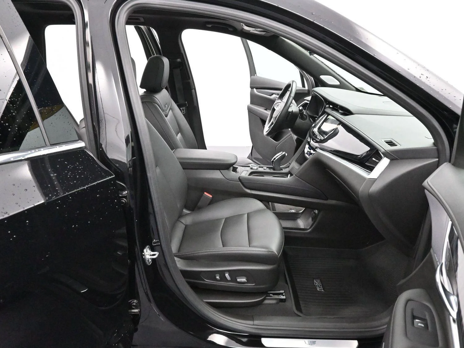 Used 2024 Stellar Black Metallic Cadillac Premium Luxury image 33