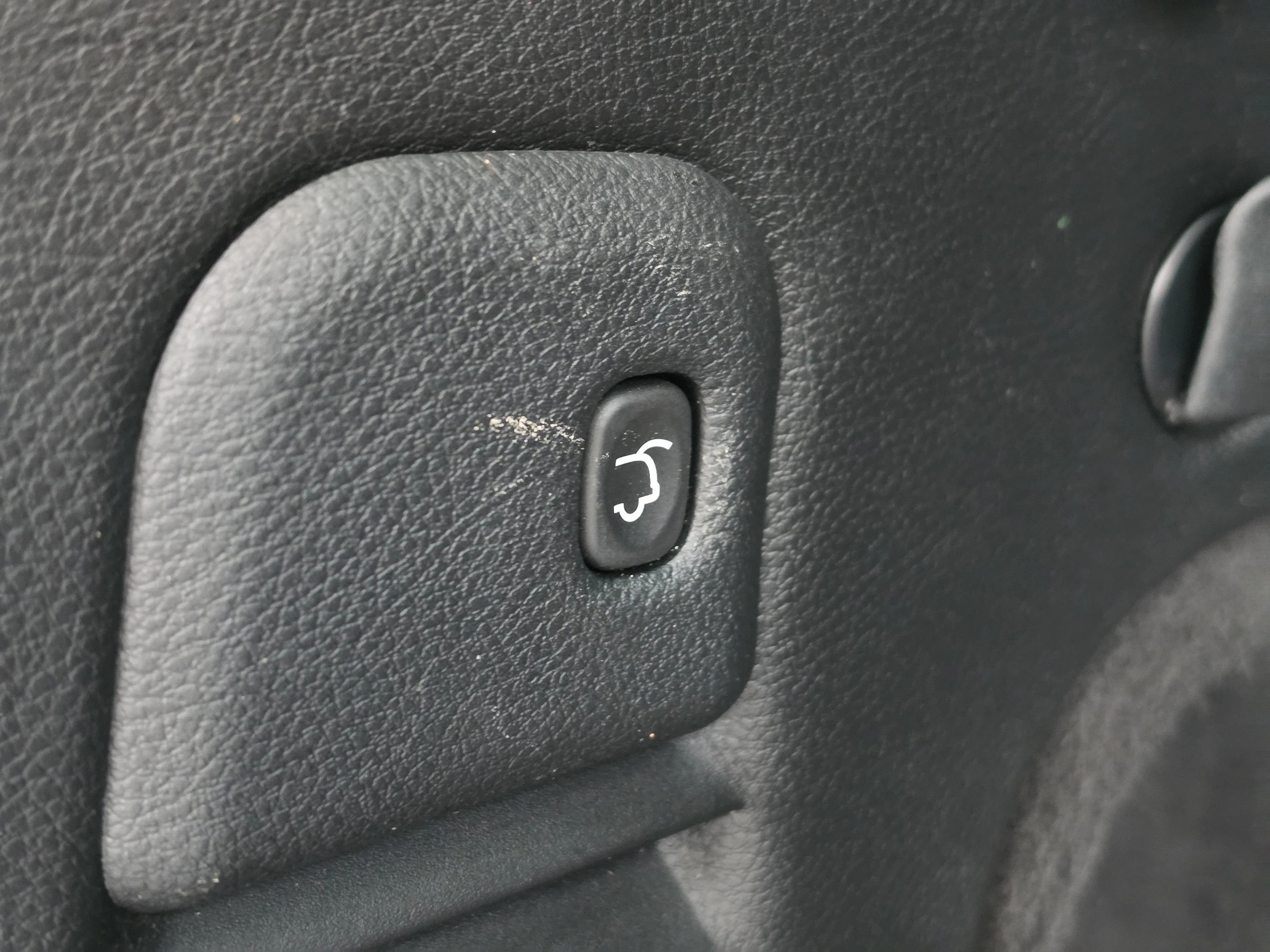 Used 2019 Sting-Gray Clearcoat Jeep Upland image 16