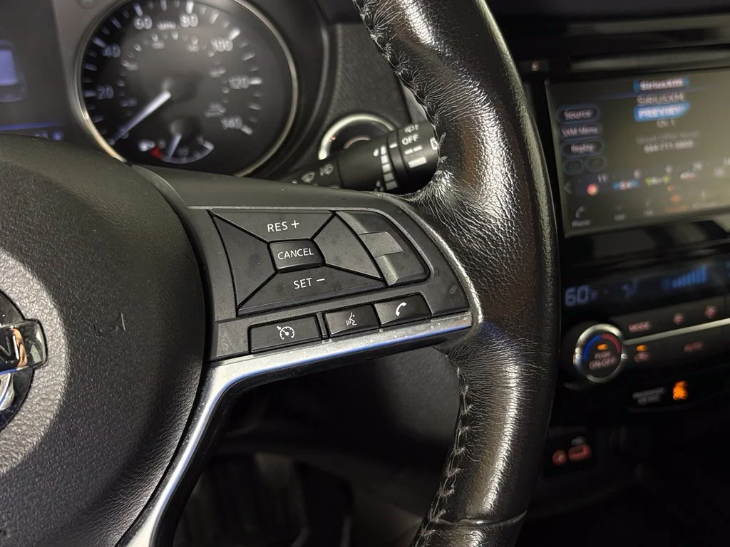 Used 2019 Blue Nissan SV image 19
