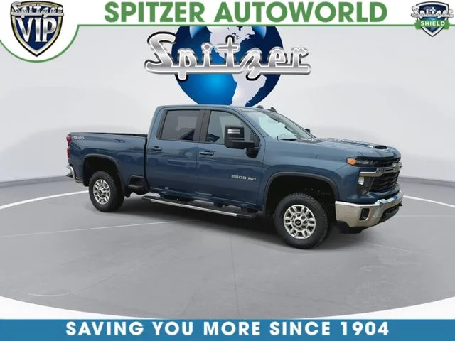Used 2025 Blue Chevrolet LT image 3