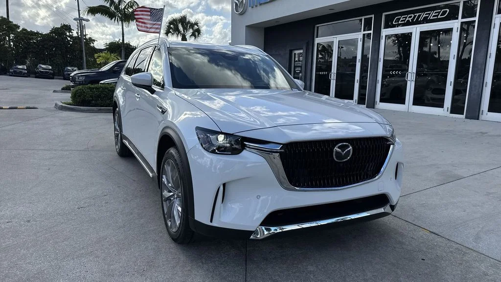 2025 Mazda CX-90 Premium Plus Package - Photo 7