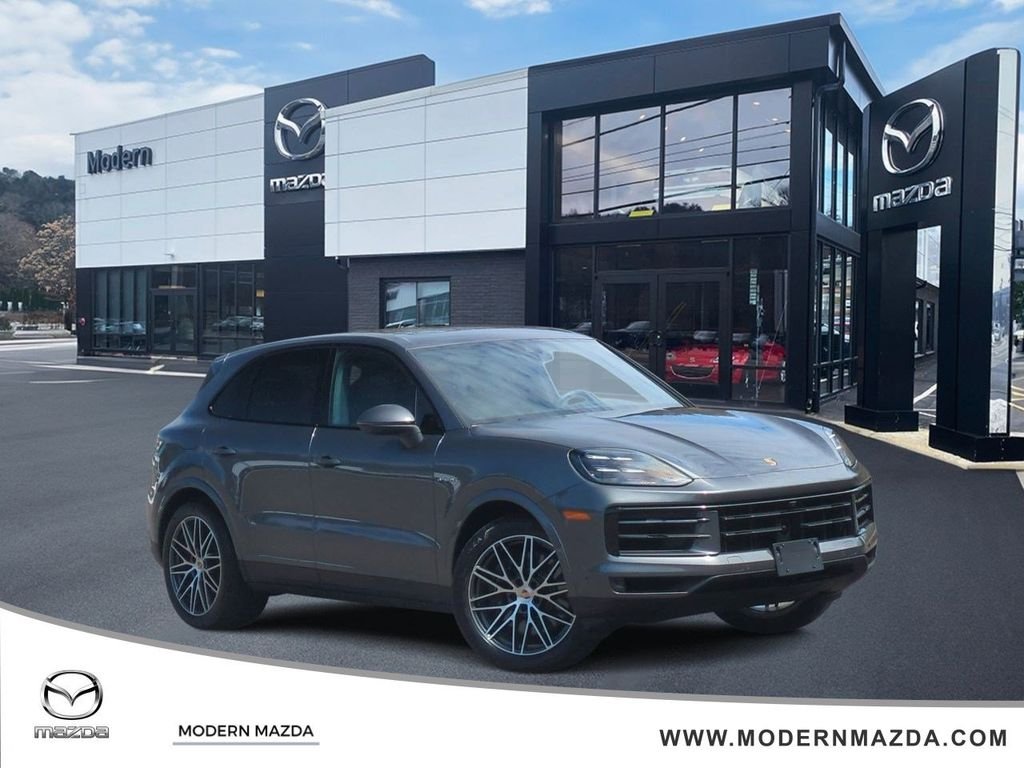 2024 Porsche Cayenne E-Hybrid