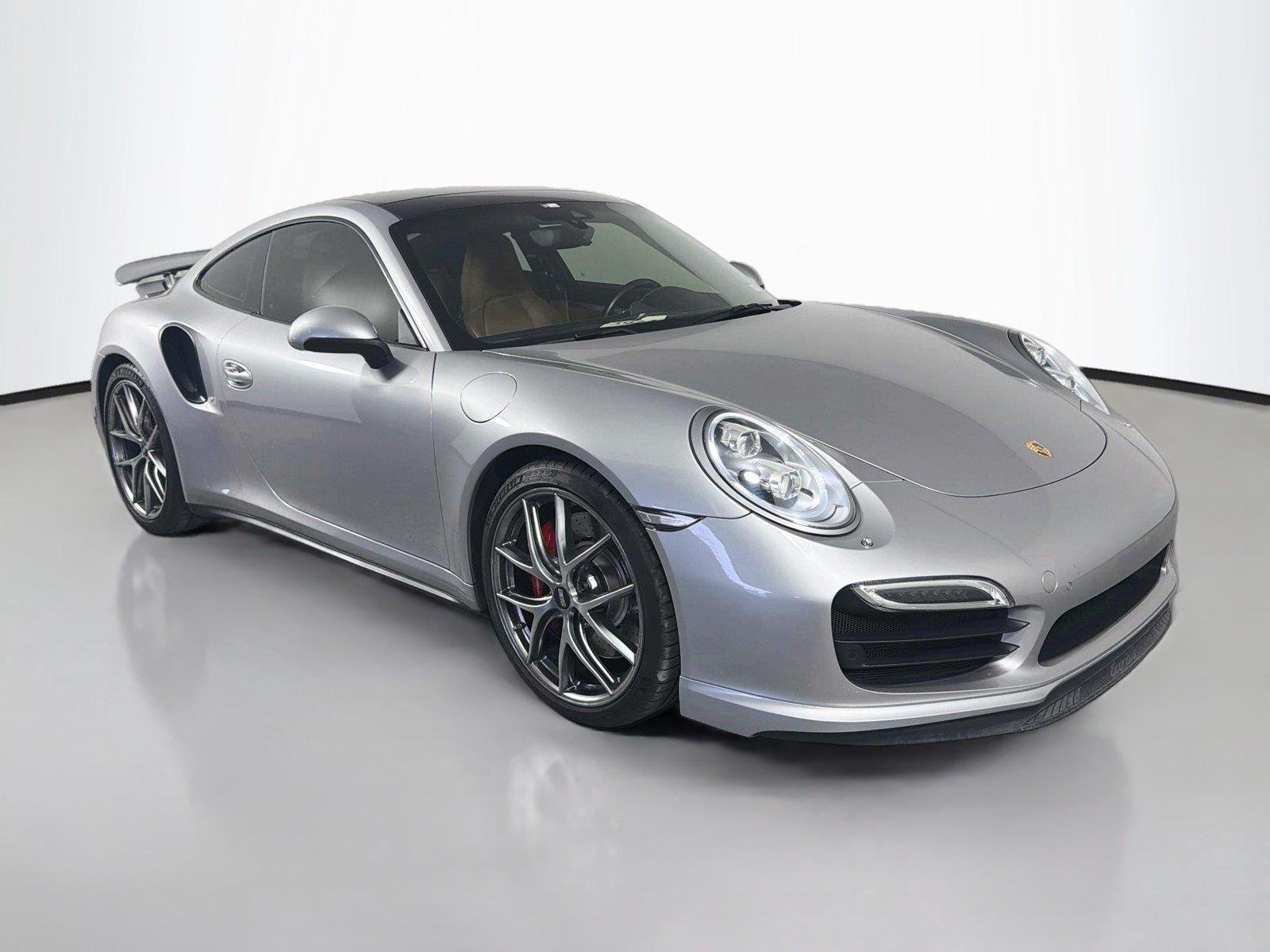 Certified Used 2015  porsche Turbo image 9