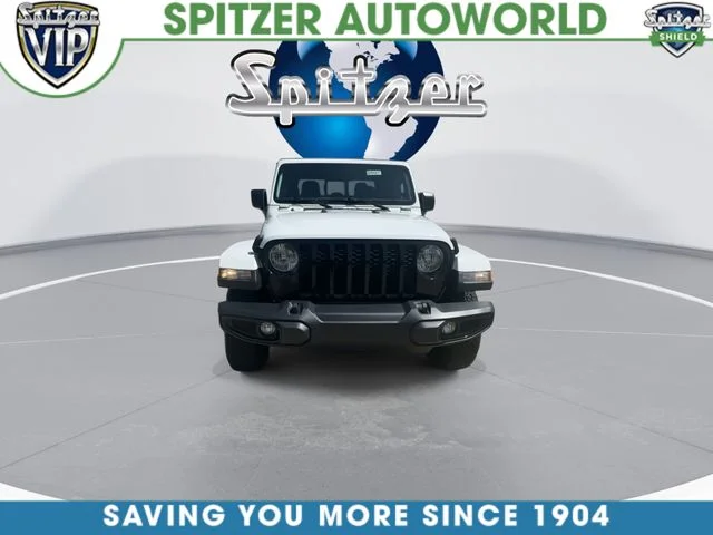 Used 2021 White Jeep Willys image 3