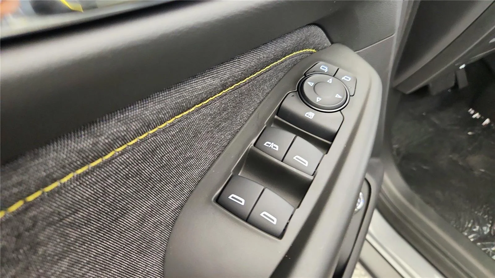 New 2026 Sterling Gray Metallic Chevrolet ACTIV image 22