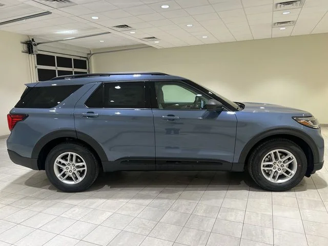 New 2026 Vapor Blue Metallic Ford Active image 6