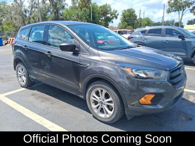 2019 Ford Escape S's photo