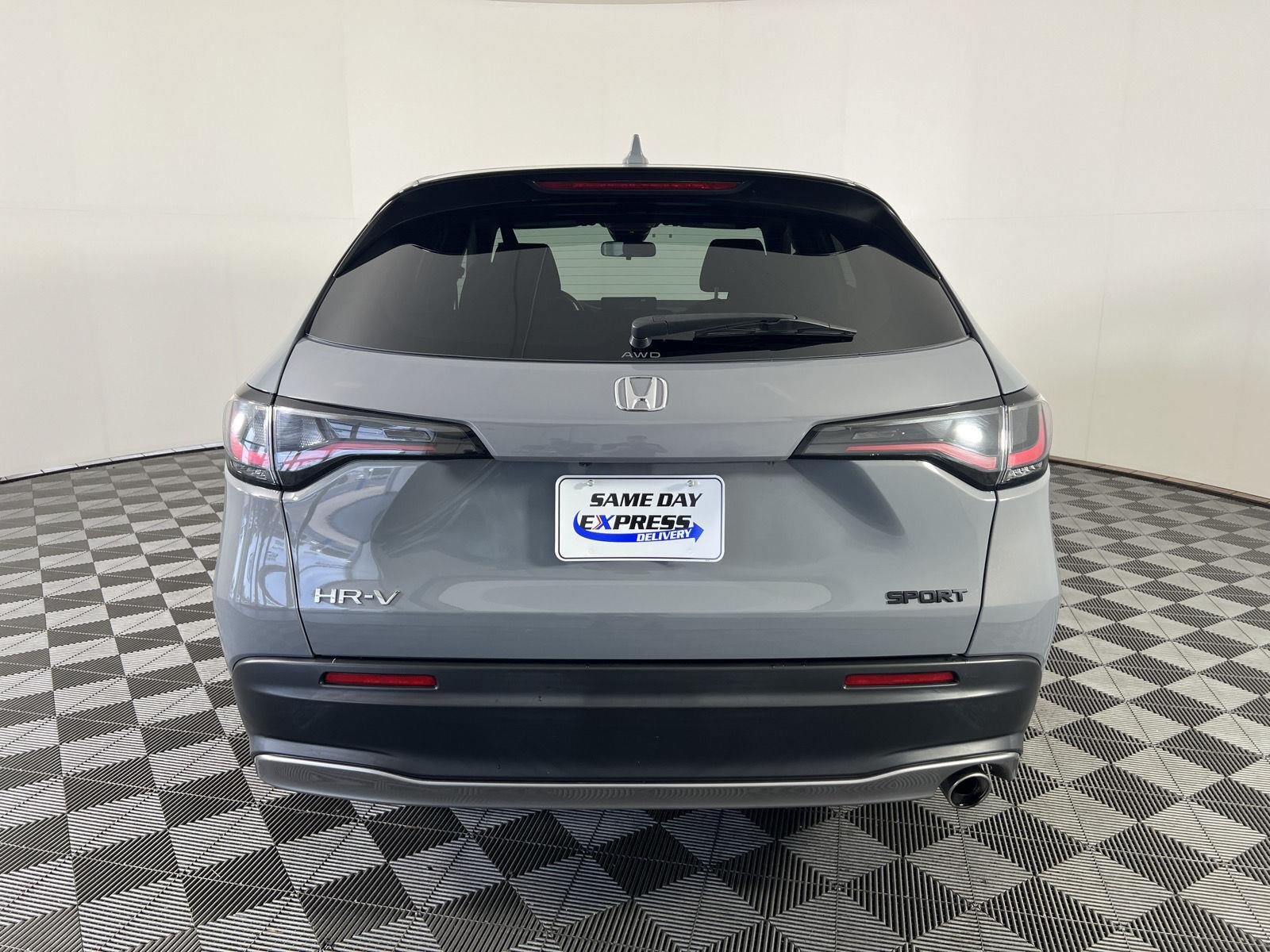Used 2024 Urban Gray Pearl Honda Sport image 24