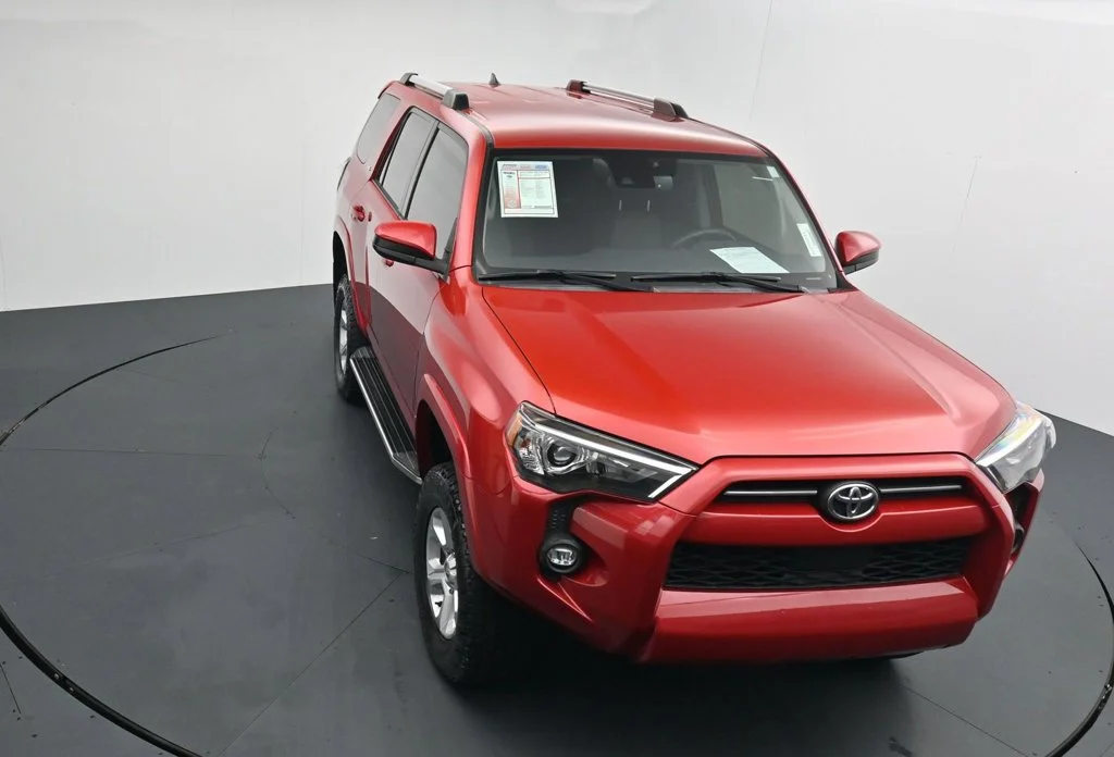 Used 2022 Red Toyota SR5 image 23