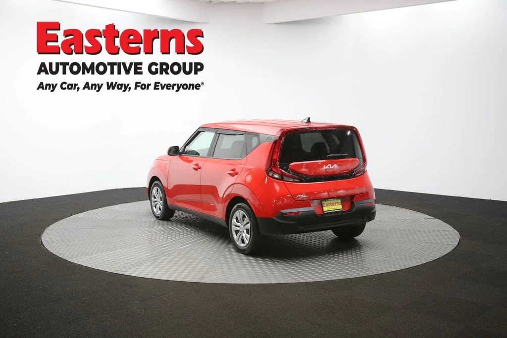 Used 2022 Red Kia LX image 62