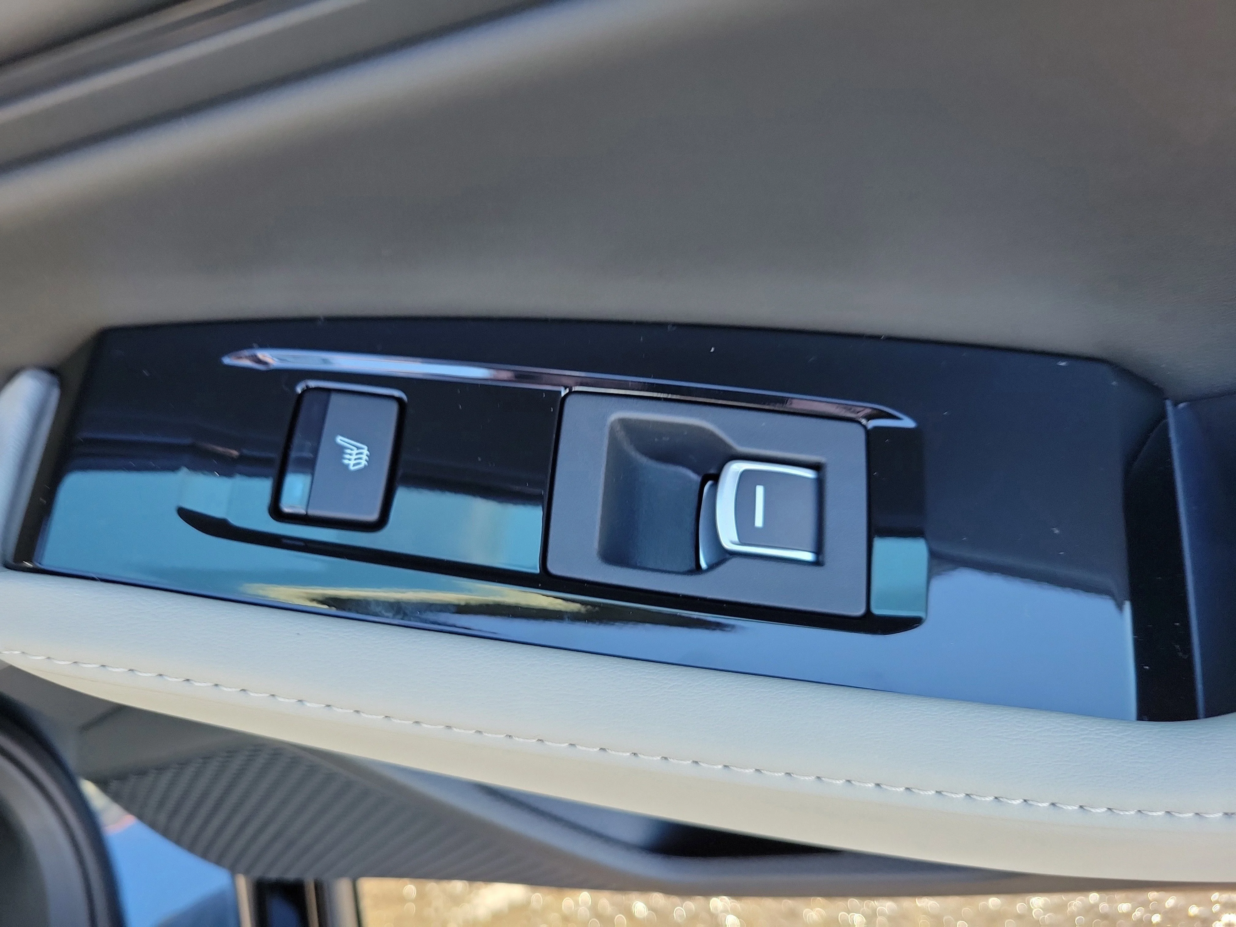 New 2026 Platinum White Pearl Honda Touring image 22