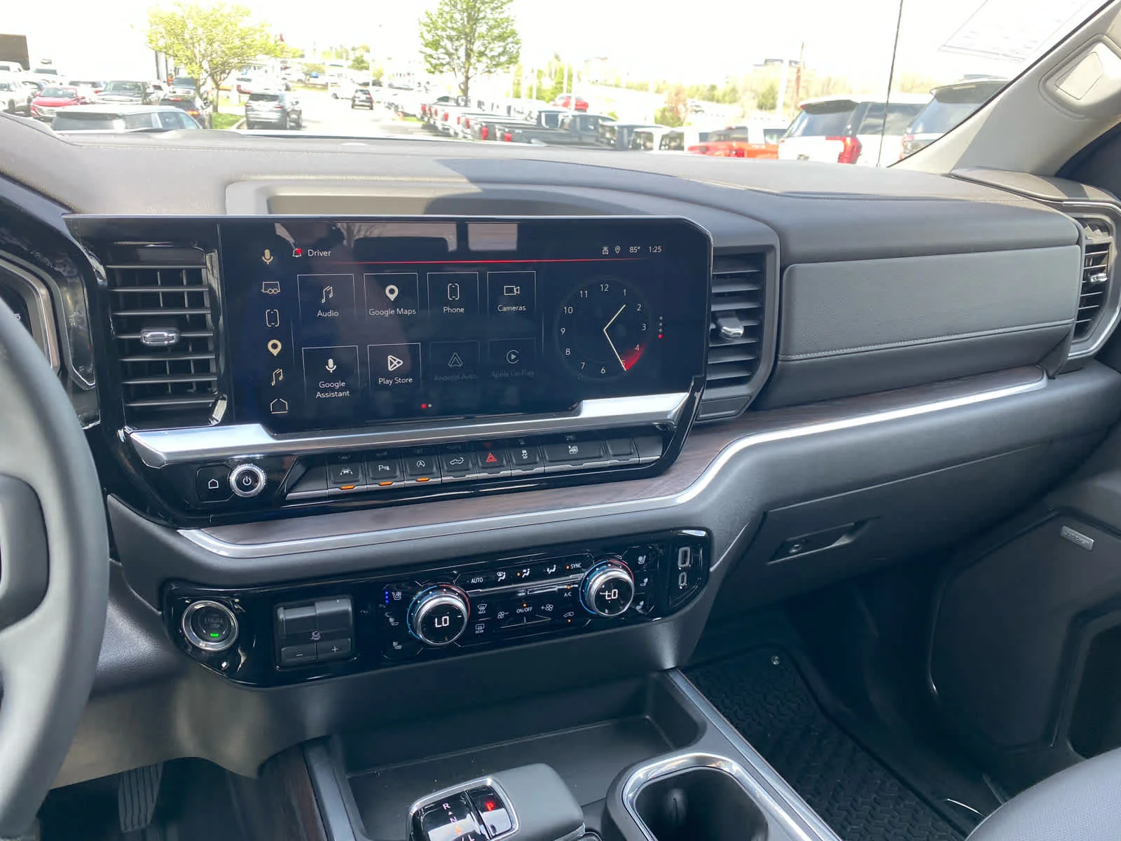 New 2026 Onyx Black GMC SLT image 19