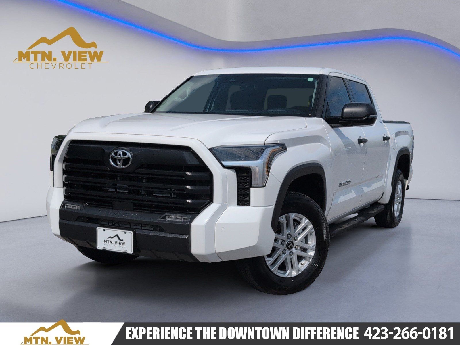 Used 2024 White Toyota SR5 image 1