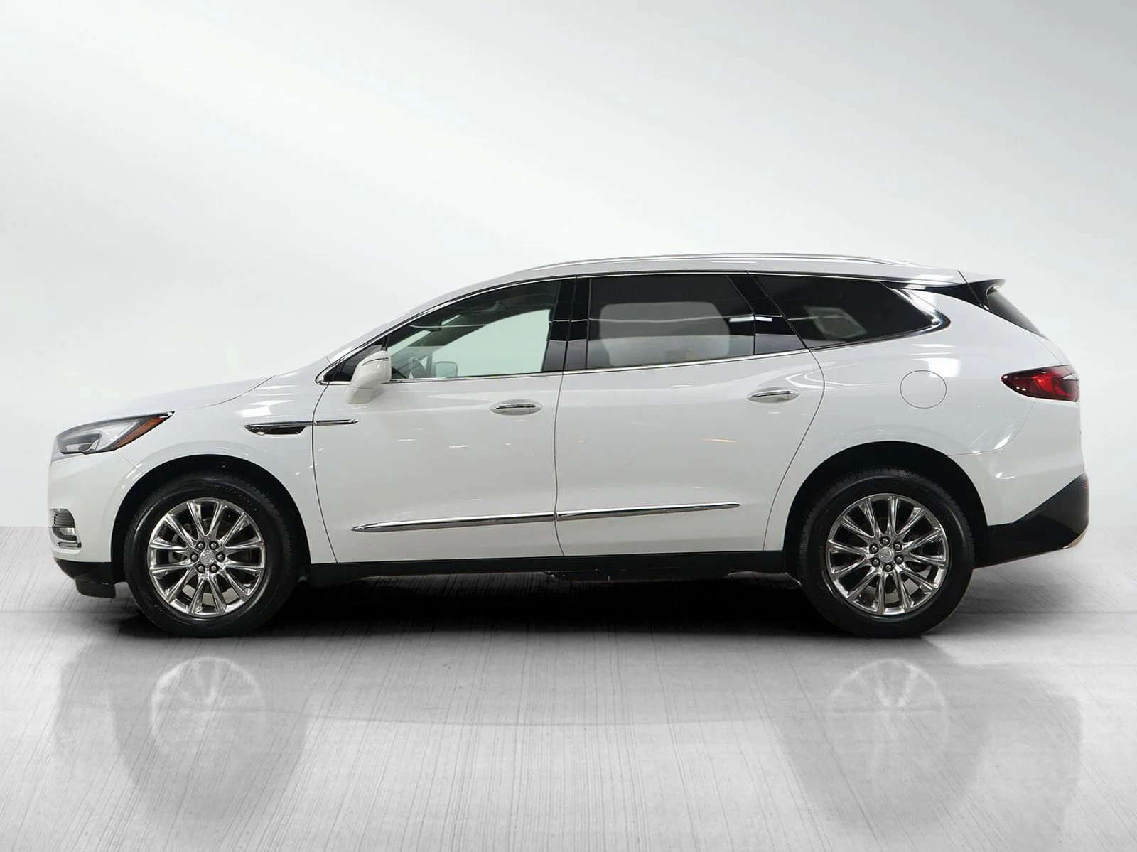 Used 2018 Buick Enclave Essence with VIN 5GAEVAKWXJJ230365 for sale in Roseville, Minnesota