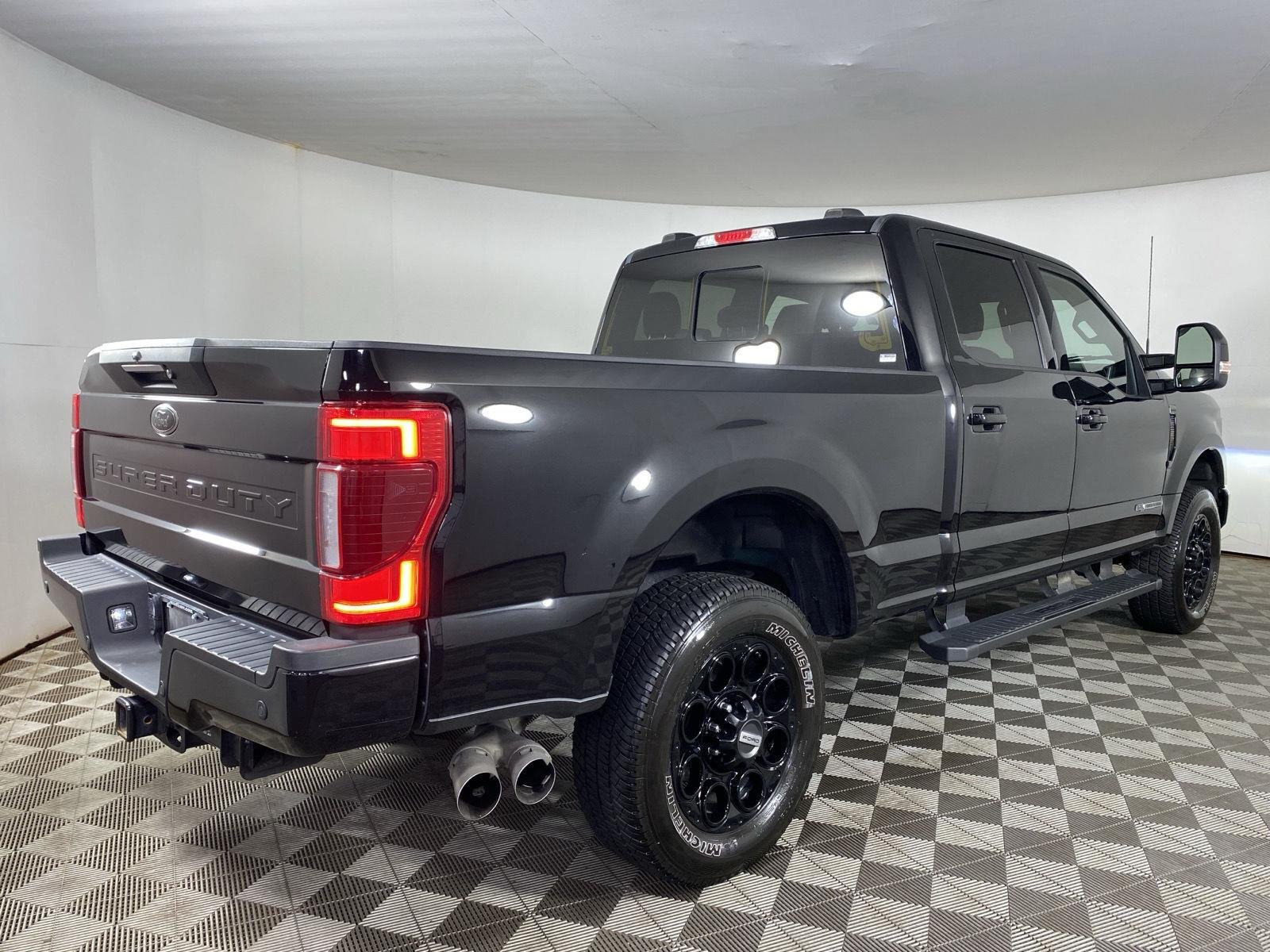 Used 2022 Agate Black Ford Lariat image 7