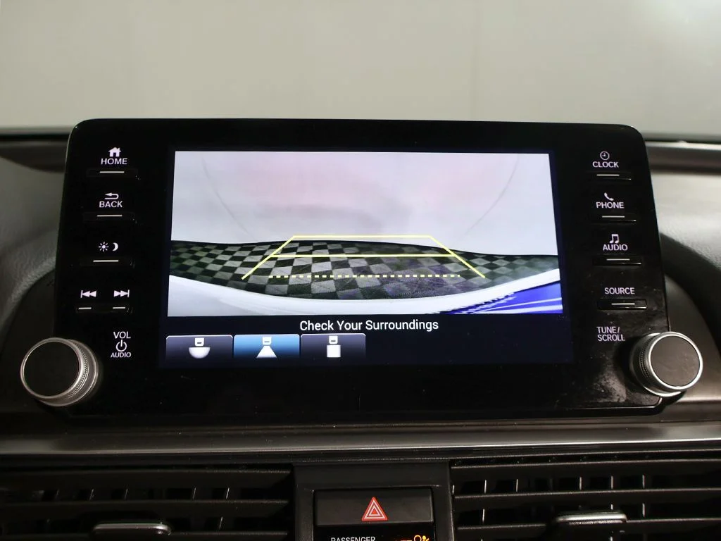 Used 2022 Platinum White Honda Sport image 39