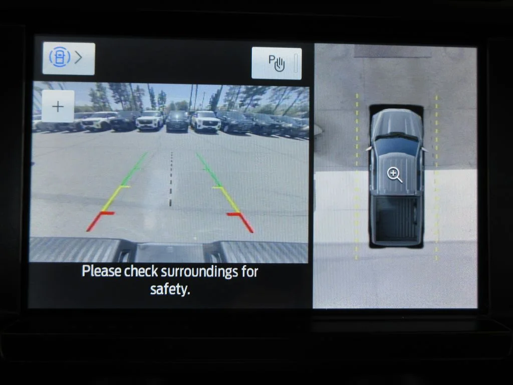 Certified Used 2023 Gray Metallic Ford XLT image 19