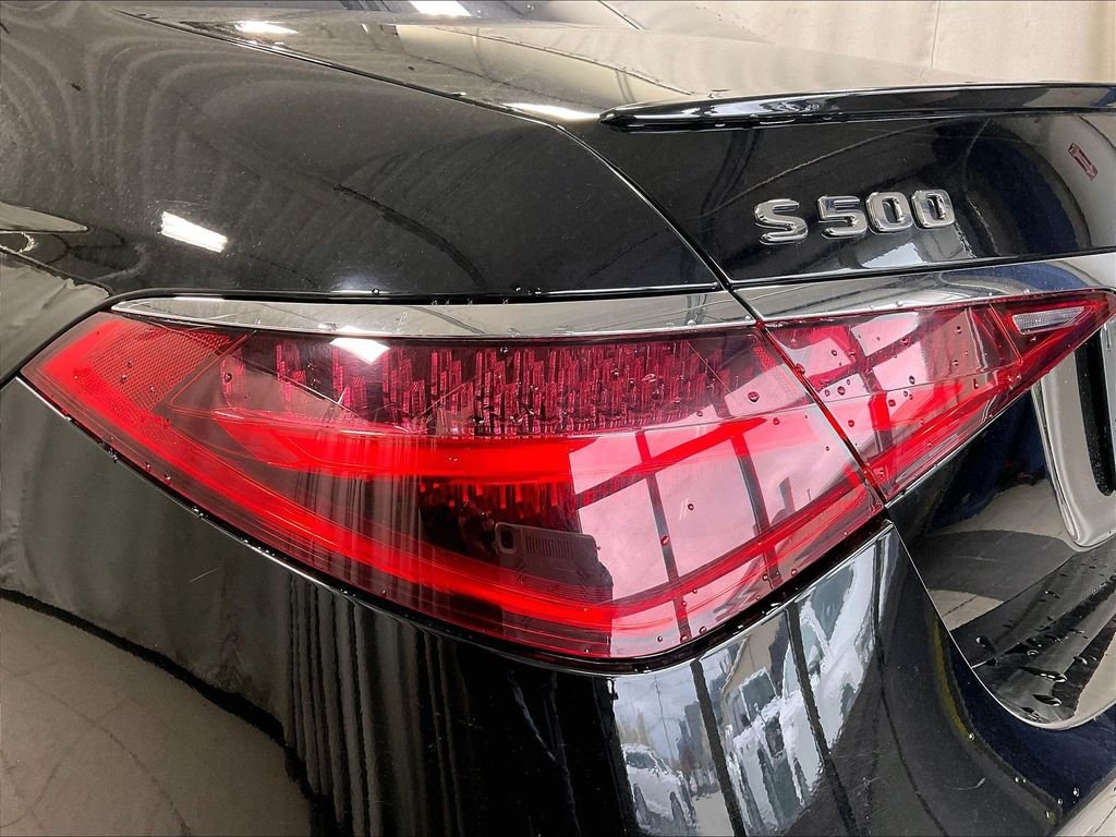 Used 2022 Black Mercedes-Benz S 500 image 34