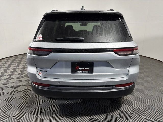 New 2026 Silver Jeep Limited image 8