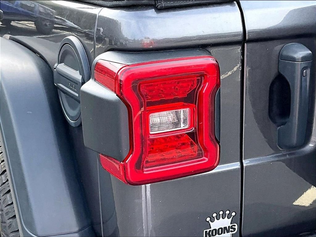 Used 2024 Gray Jeep Rubicon image 26