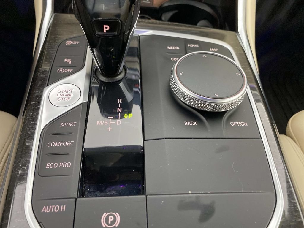 Used 2020 White BMW 330i xDrive image 22